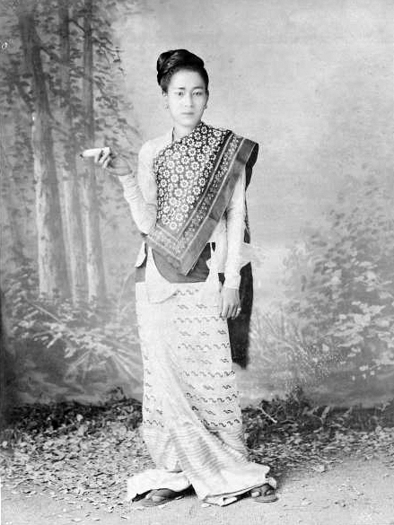 4. Burmese woman in htamein, 19th cent.