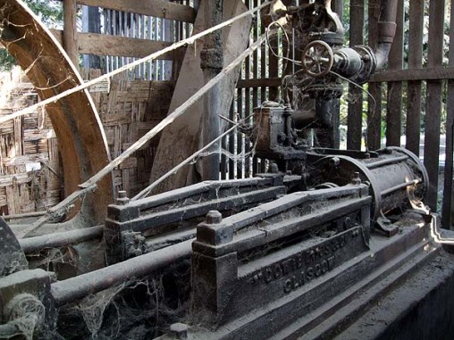 Cowie Bros. Glasgow steam engine photographed near Shwebo source - Temples of Steam